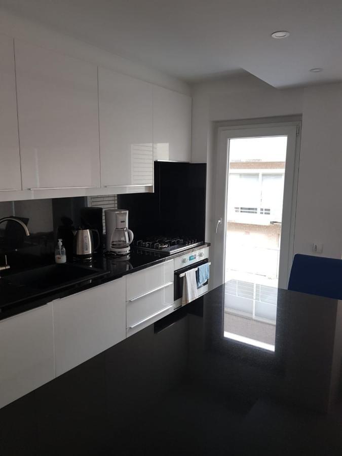 Duingalm - Apartment 100M From The Beach De Haan Bagian luar foto
